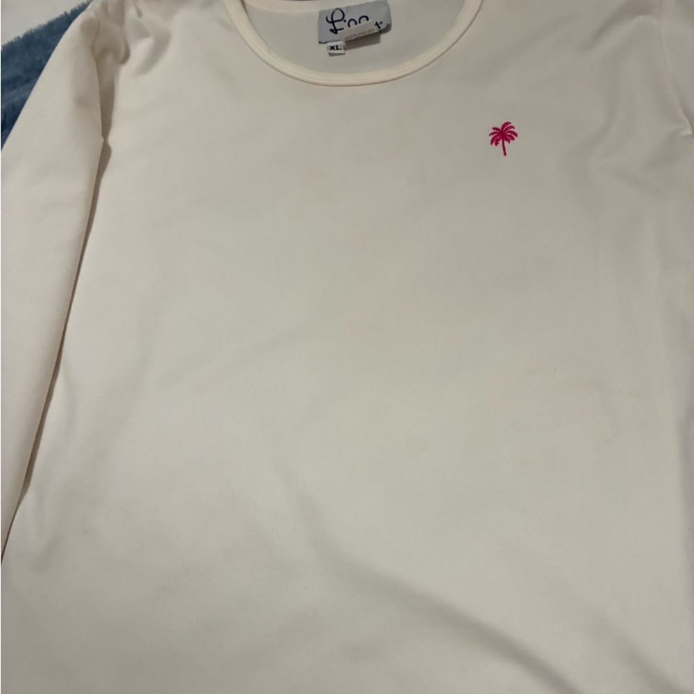 BUNDLE ITEM.*Lilly Pulitzer Off-White soft Top with Pink Embroidery Sz L